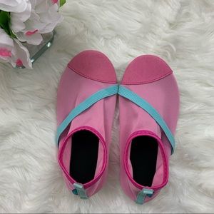 Fit Kids Pink Water Shoes